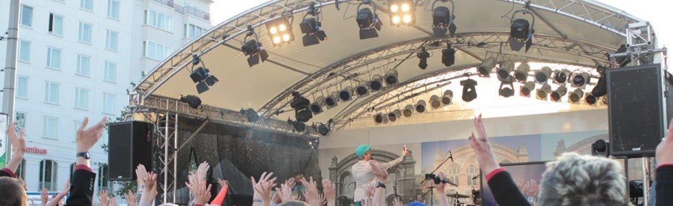 Rundbogenbühne Bühnendach für Stadtfeste und Festival 8x6 Arc Roof