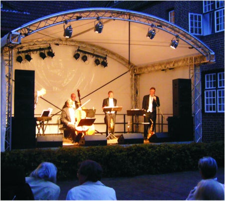Rundbogenbühne 6 x 4, Openair Bühne für Messe, Stadtfeste, und Industrie – 3