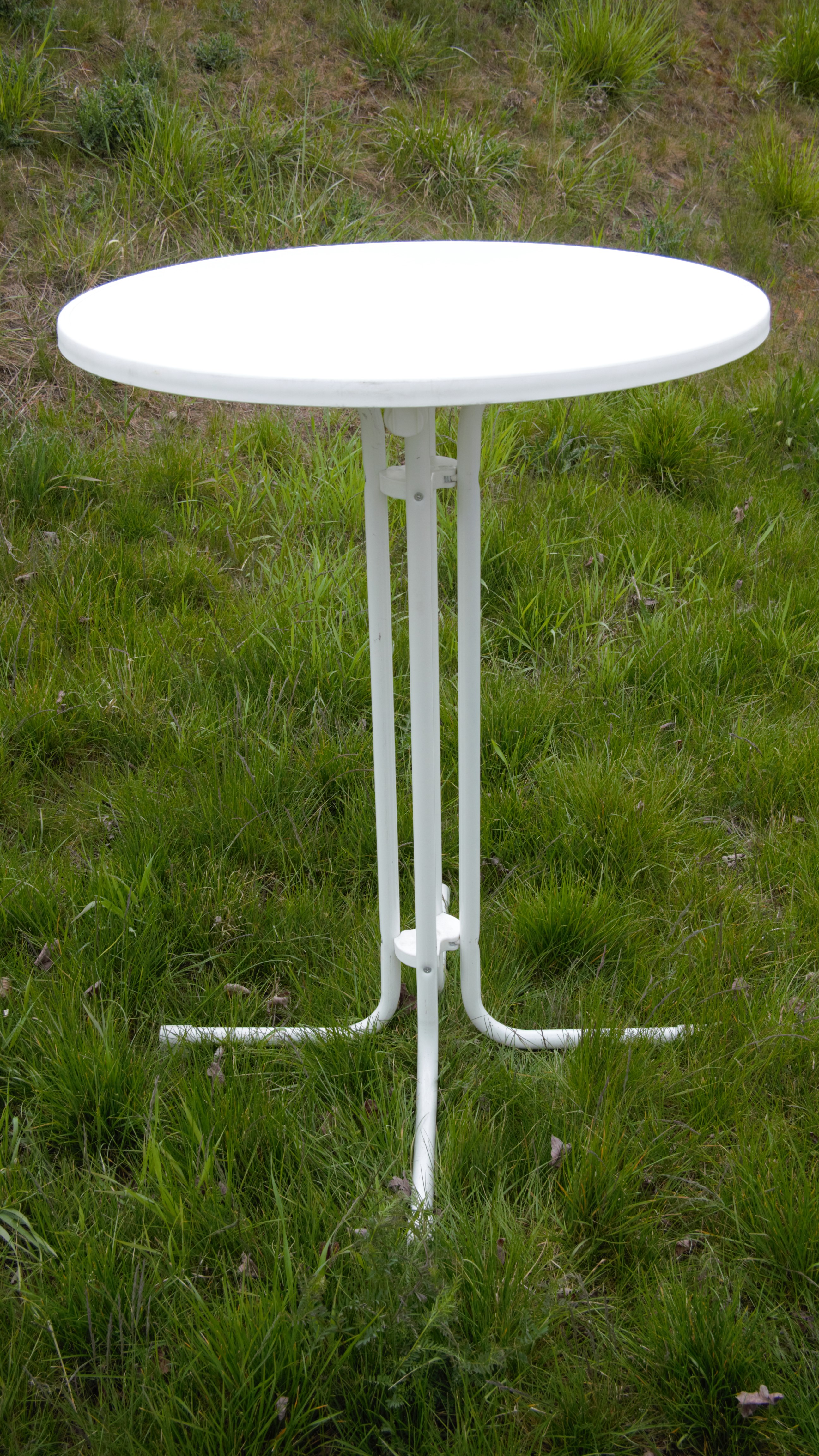 Stehtisch 80cm mieten bei der Spülkiste