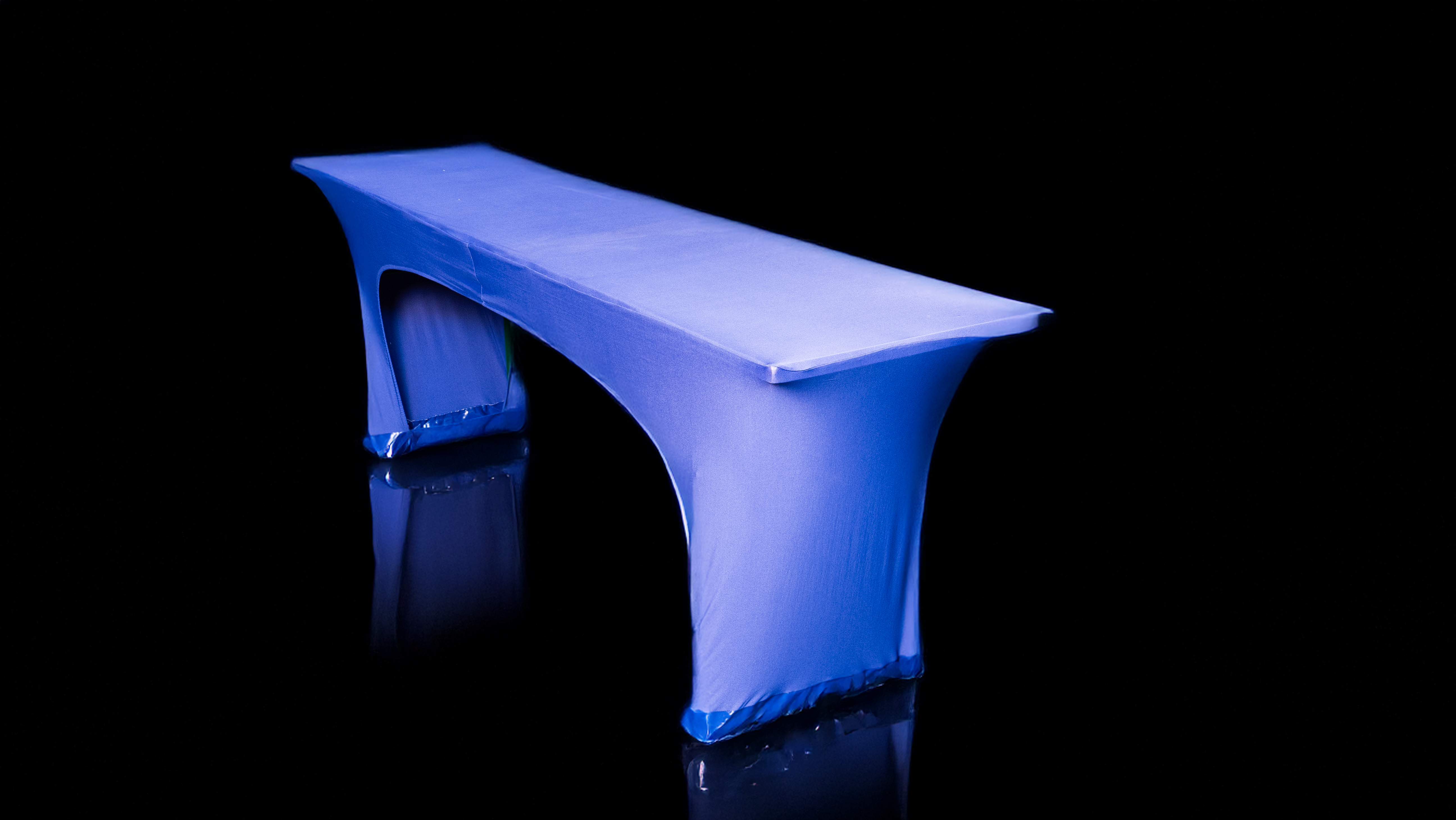 Stretchhusse Biertisch, blau ( 220x50 cm) mieten bei der Spülkiste
