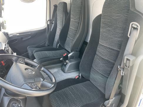 Mercedes Benz Atego 818 oder M.A.N 8.180, 7,49 Tonnen, Ladebordwand, EURO 6, AUTOMATIK – 3