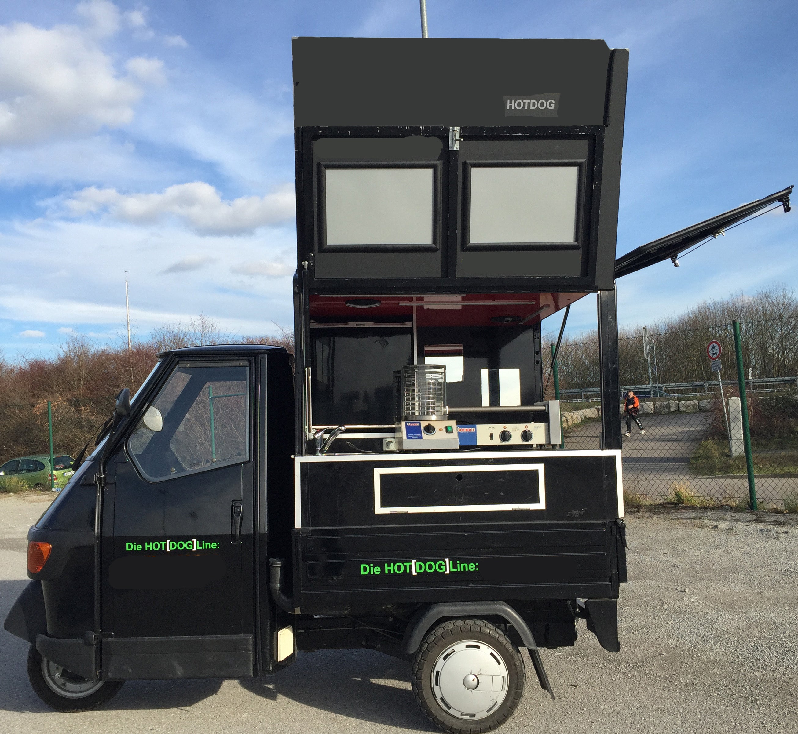Piaggo Ape, HOTDOGWAGEN. IMBISSWAGEN, MINI FOODTRUCK – 2