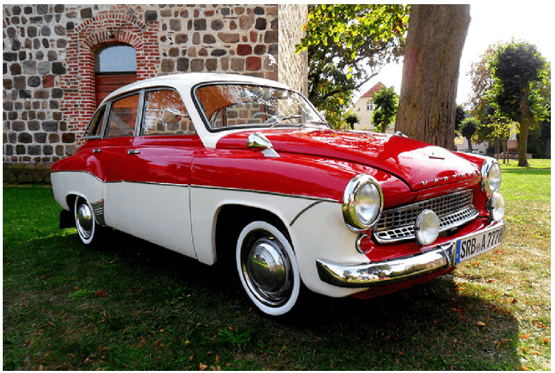 Trabant XXL Stretchlimousine (7 m, bis 8 Gäste) – 2