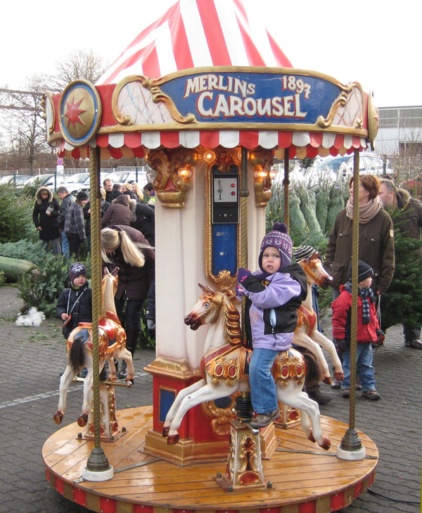 Merlins Karussell mieten bei Xtreme Events