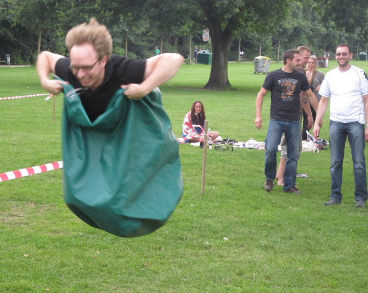 Sackhüpfen mieten bei Xtreme Events