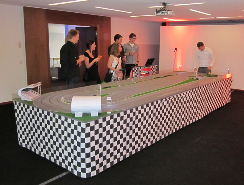 Slotcarbahn Midi mieten bei Xtreme Events