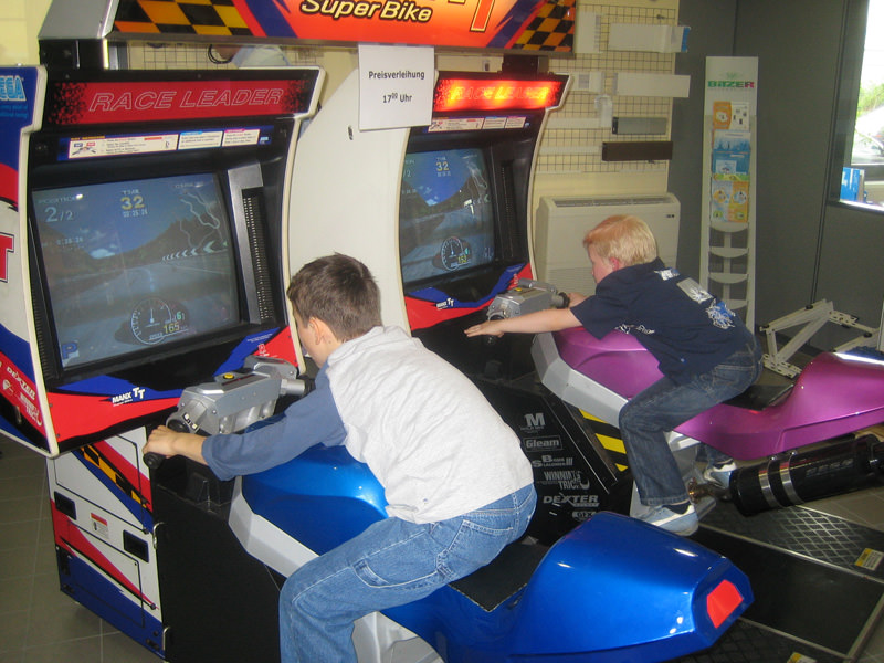 Motorrad Simulator Doppel mieten bei Xtreme Events
