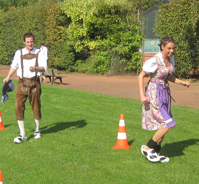 Holzschuhrennen mieten bei Xtreme Events