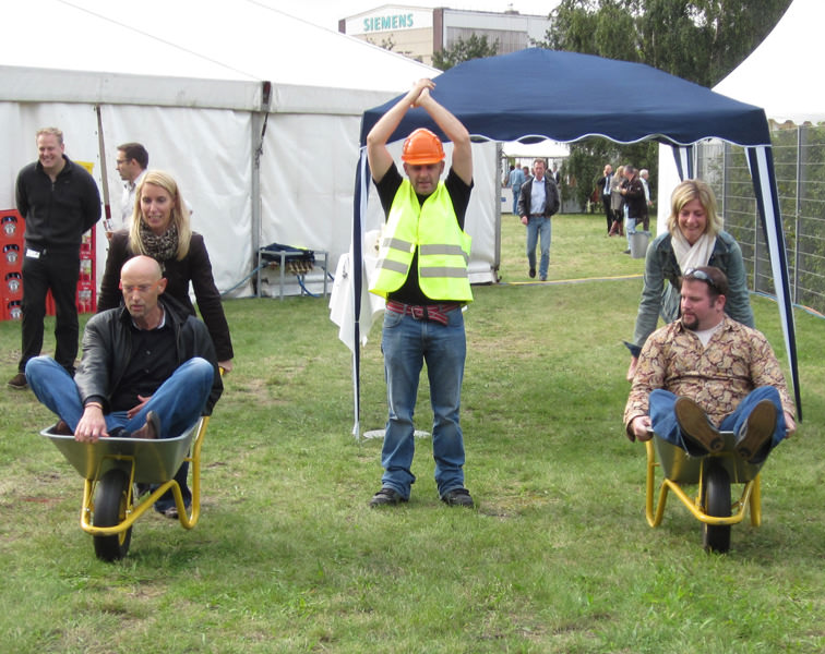 Schubkarrenrennen mieten bei Xtreme Events