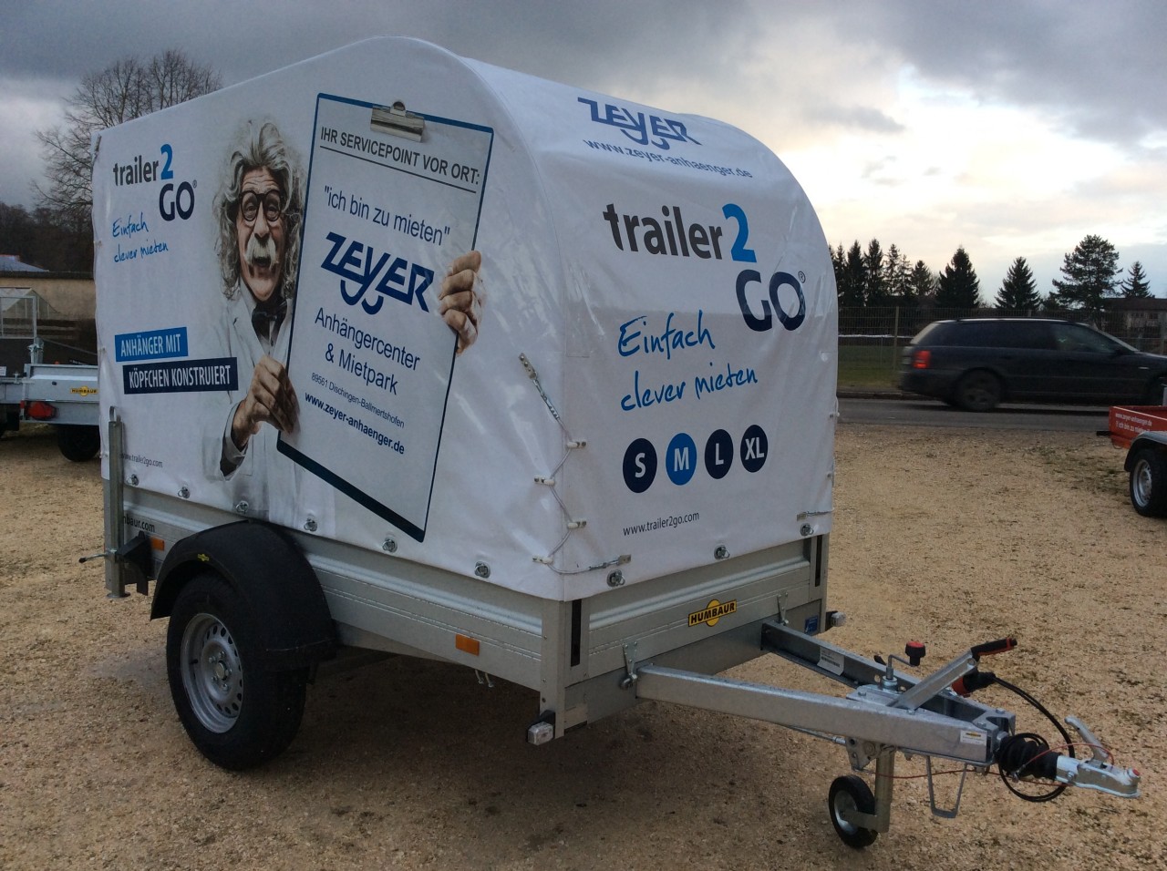Humbaur OCTOPUS Einachser mit Plane mieten – 1.300 kg, ab 40 €/Tag