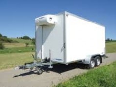 Barthau IG 2702 Kühlkofferanhänger mieten – 2.700 kg, ab 80 €/Tag