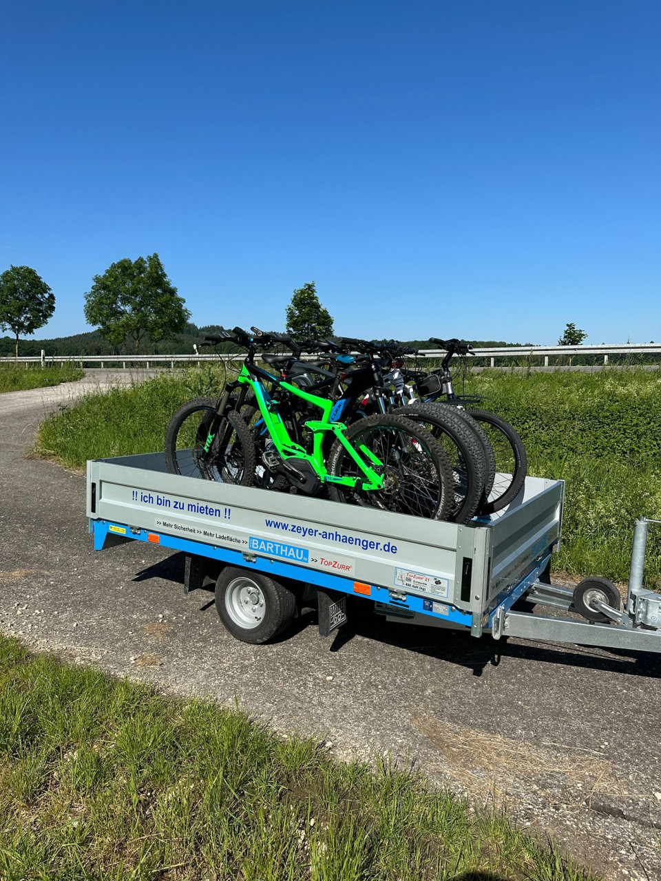 Barthau ET 1351 Fahrradanhänger für 6 E-Bikes mieten – 1.350 kg, ab 40 €/Tag – 5
