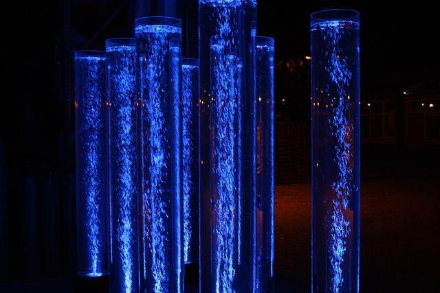 XXL LED-Wassersäule, 10er Paket, 30cmX2m Sprudelsäule, Wassersäulen, B mieten in Krefeld – 2