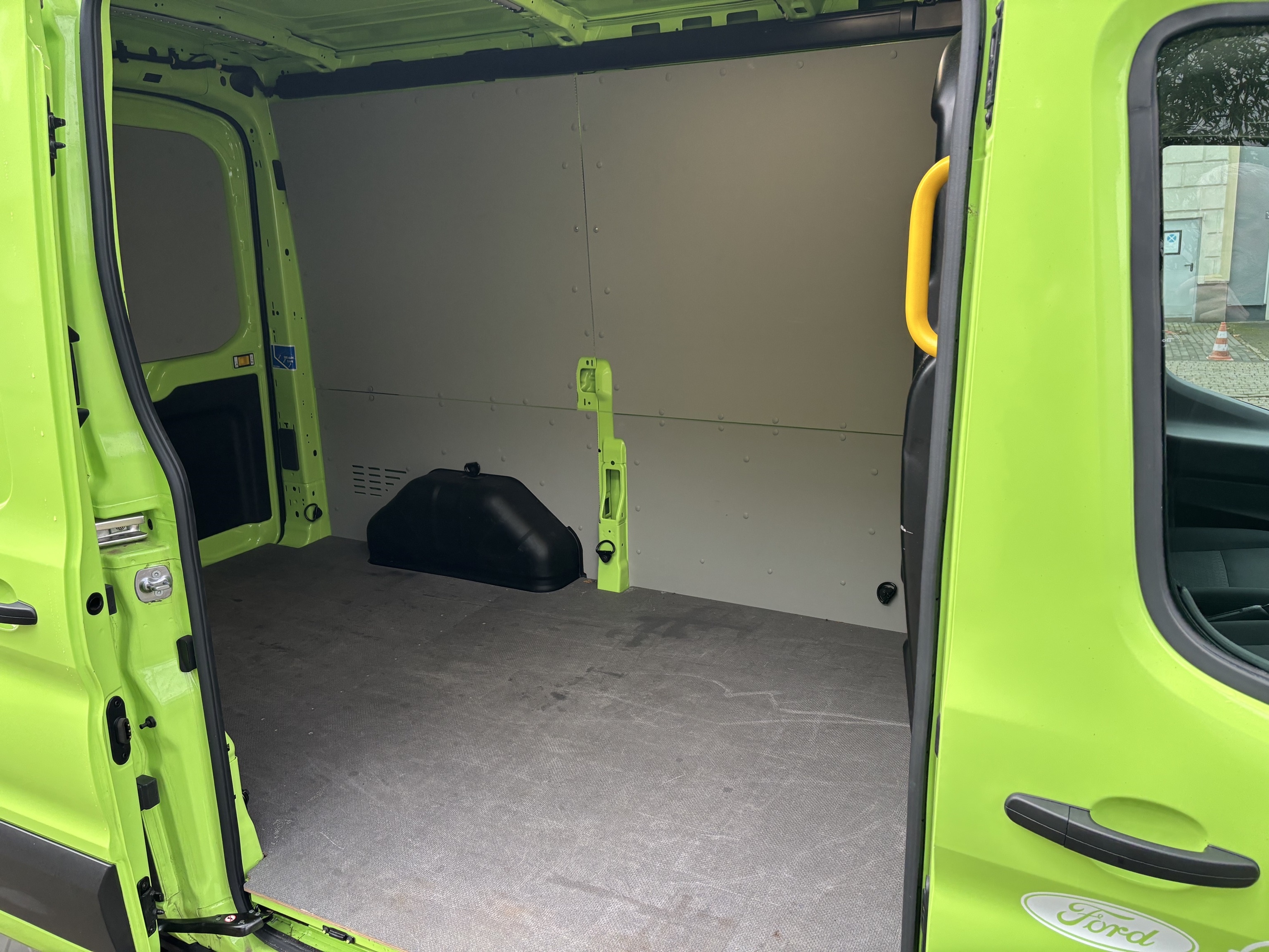 Transporter, Sprinter, Umzugswagen – 2