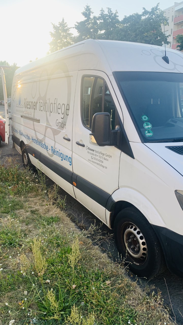 Transportervermietung lang und hoch mit Automatikgetriebe – 5