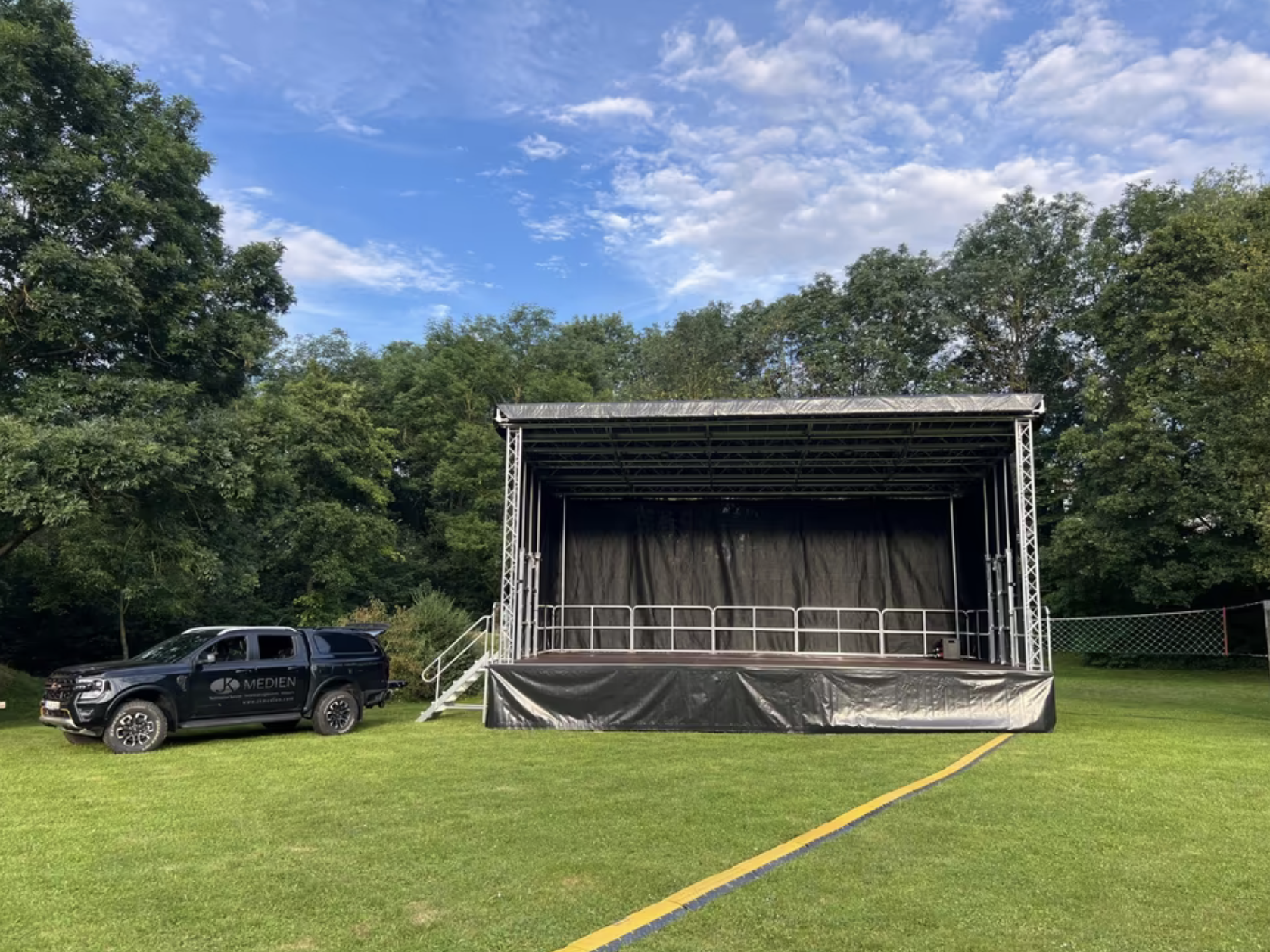 Stagemobil XXL mobile Bühne Trailerbühne Stage 10x6m mieten – 3