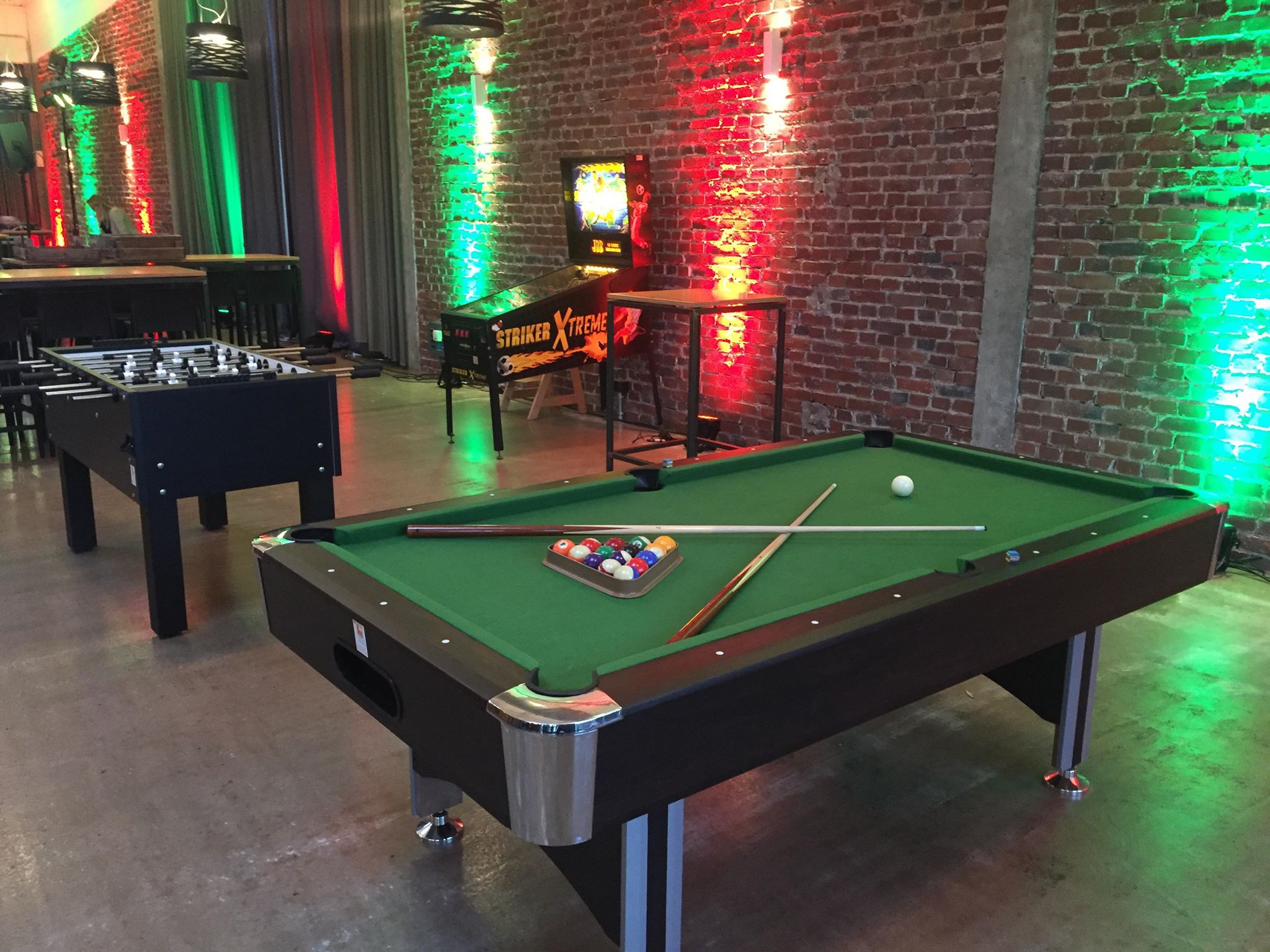 BILLARDTISCH / POOL BILLIARD TISCH / BILLARD – 2