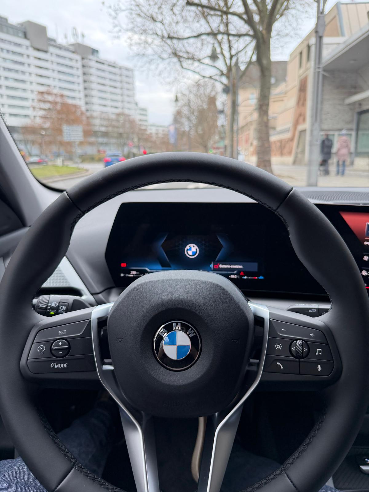 BMW 1er / 2er / 3er Berlin ab 60 €/Tag – Tages-, Wochen- & Monatsmiete – Thumbnail 8
