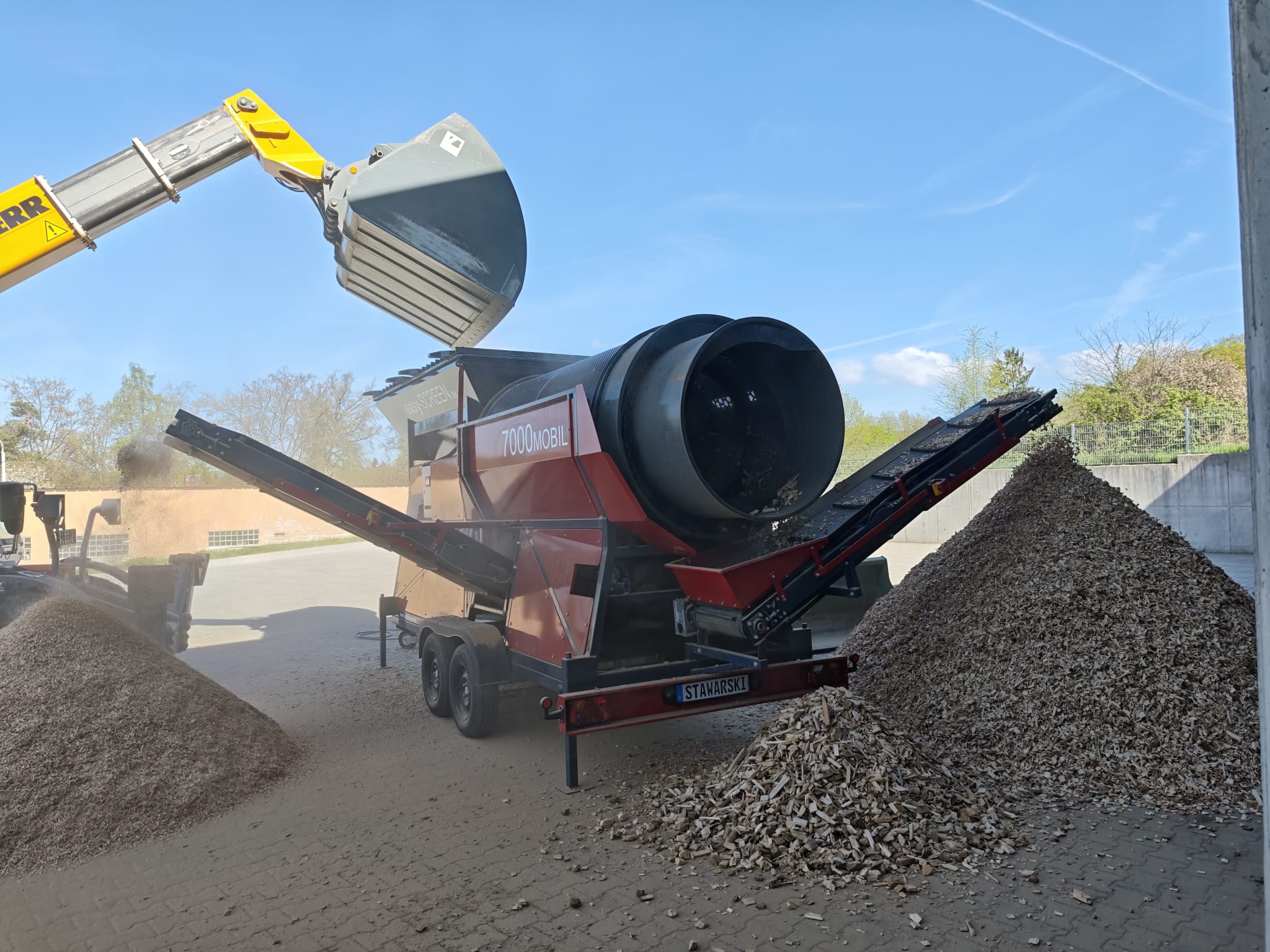 Radmobile Trommelsiebanlage easySCREEN 7000 F3