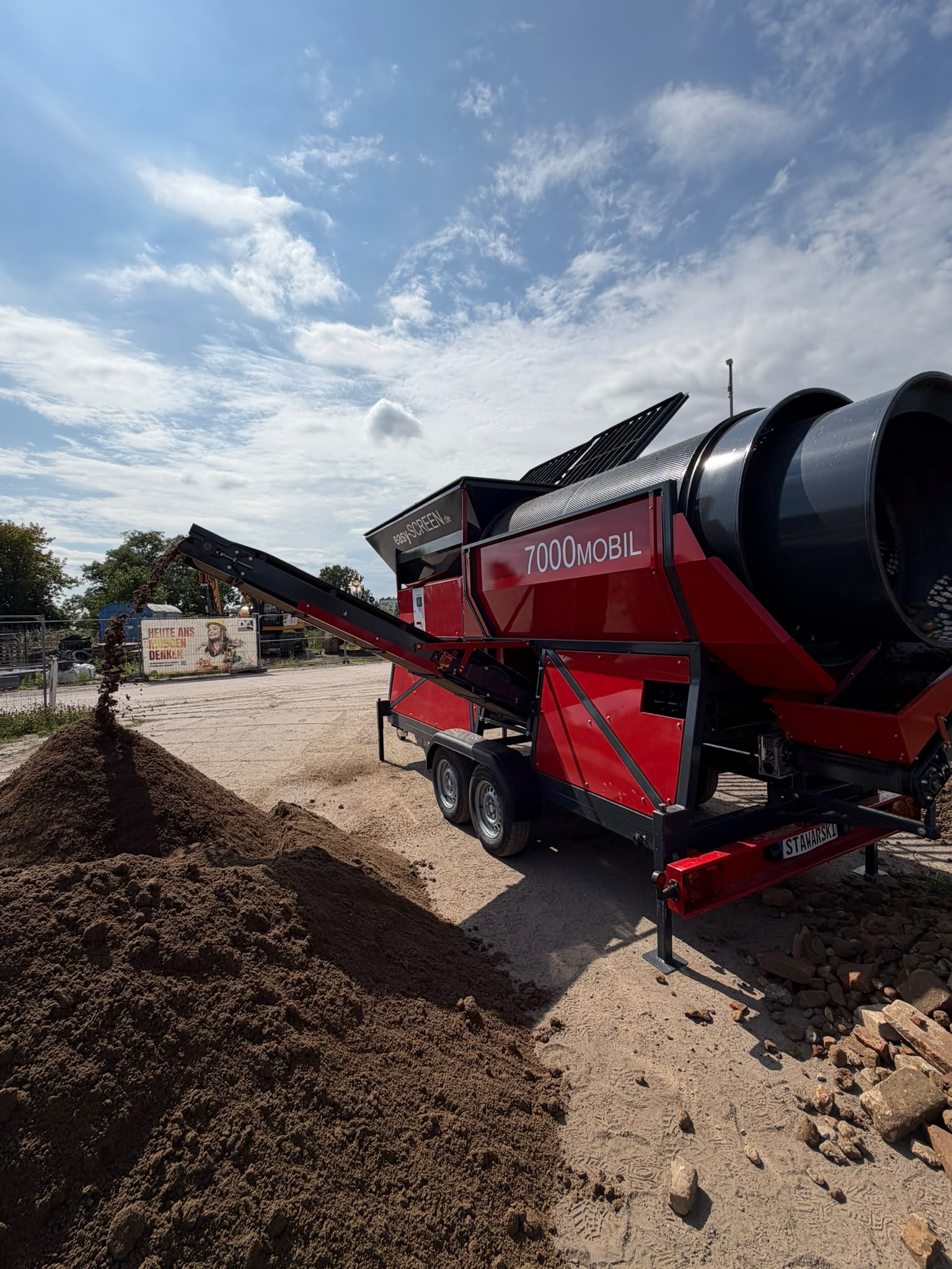 Radmobile Trommelsiebanlage easySCREEN 7000 F3 – 4