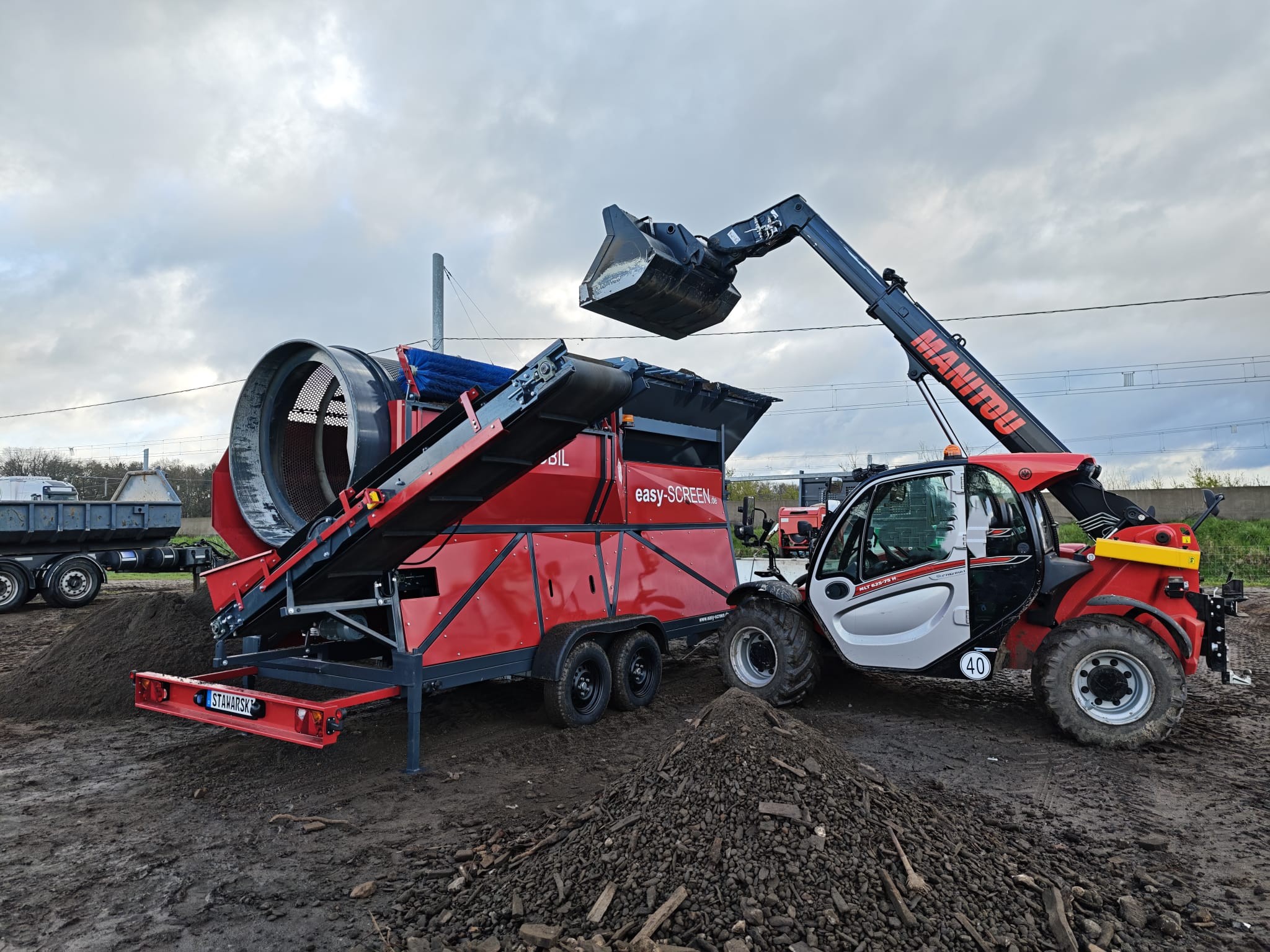 Radmobile Trommelsiebanlage easySCREEN 7000 F2 – 4