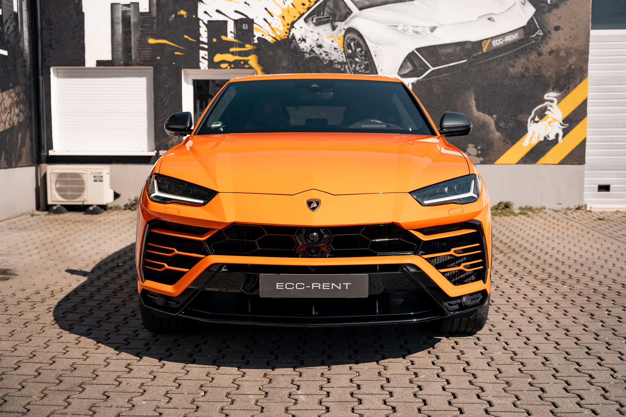 Miete diesen Lamborghini Urus , bereits ab 699 € – 2