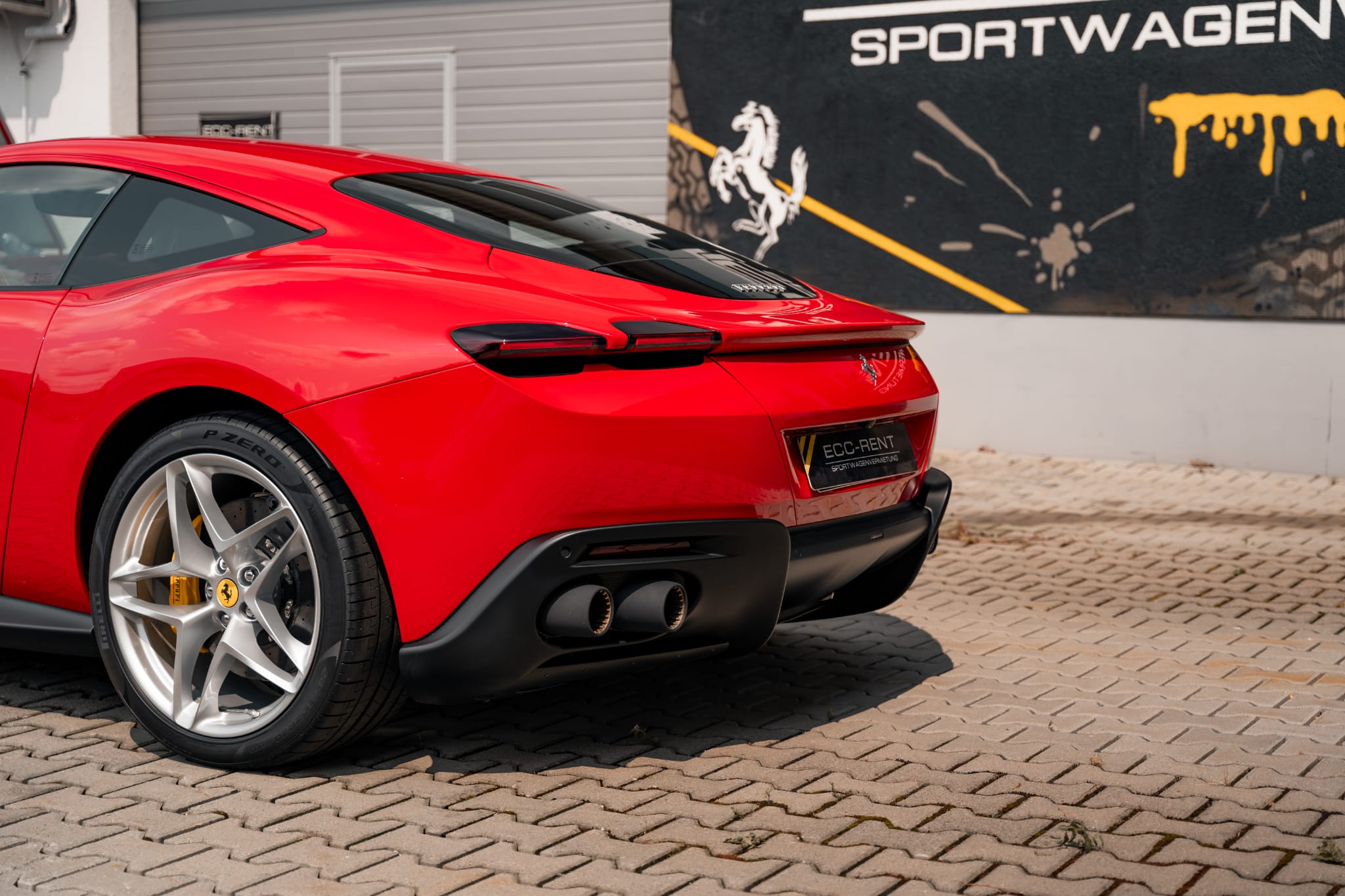 Ferrari Roma - Auch als Gutschein - von Ihrem Sportwagen Experten ECC-RENT.com mieten – 3