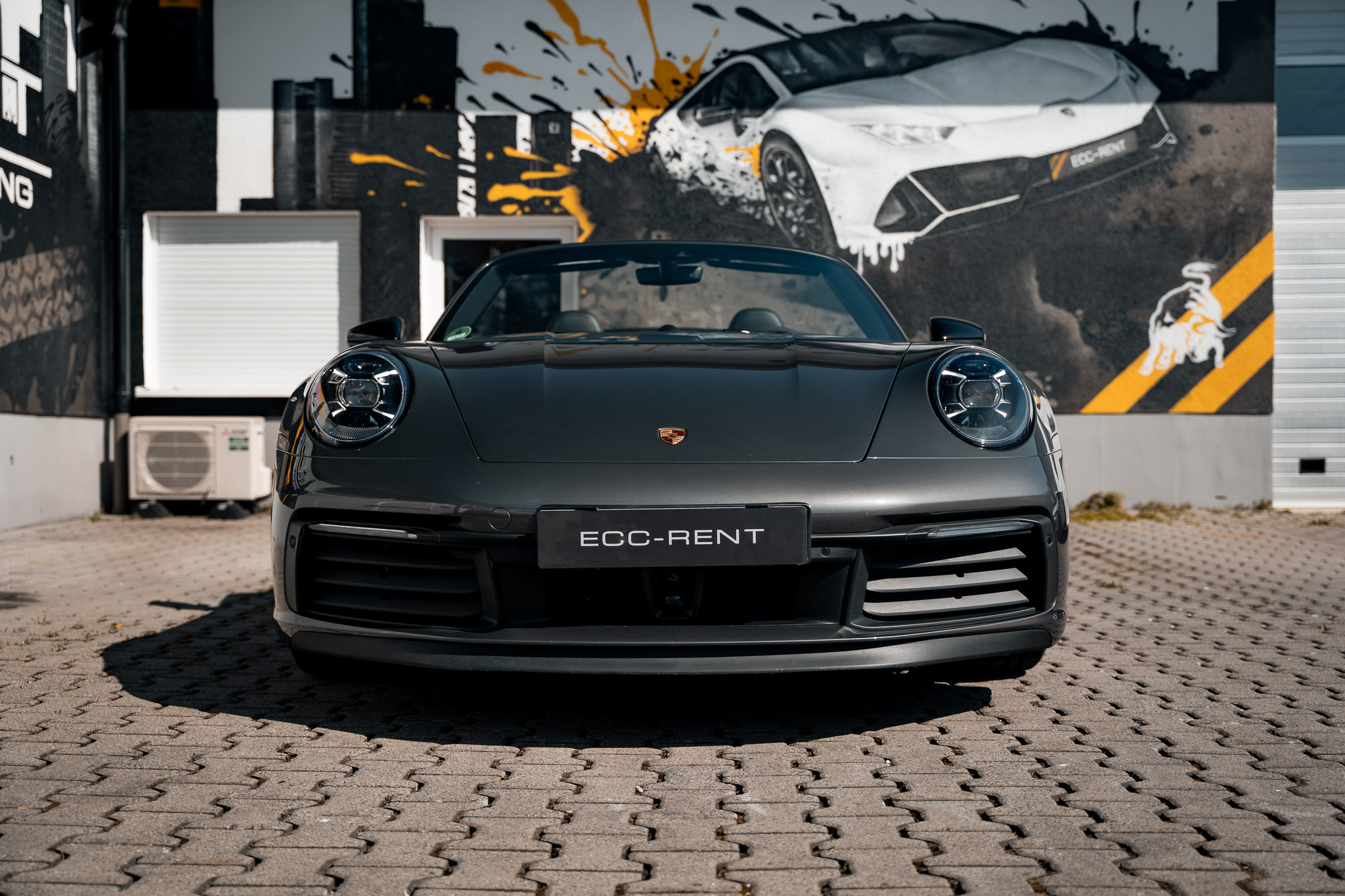Miete diesen Porsche 911 992 Carrera S Cabrio bereits ab 299 € – 2