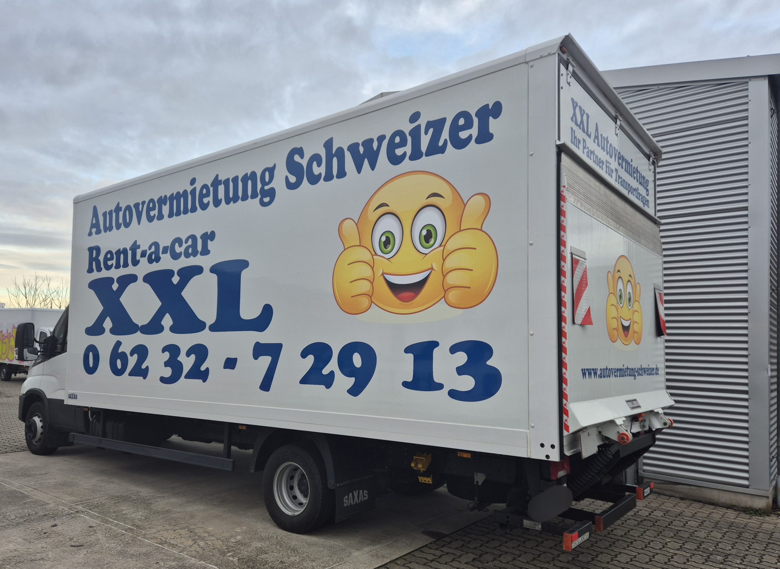 LKW 7,5T mit Hebebühne, Daily Koffer LKW, Iveco Daily LKW, Langzeitmieten, LKW mieten, Transporter 7,5T LKW, LKW mit Hebebühne mieten – 2