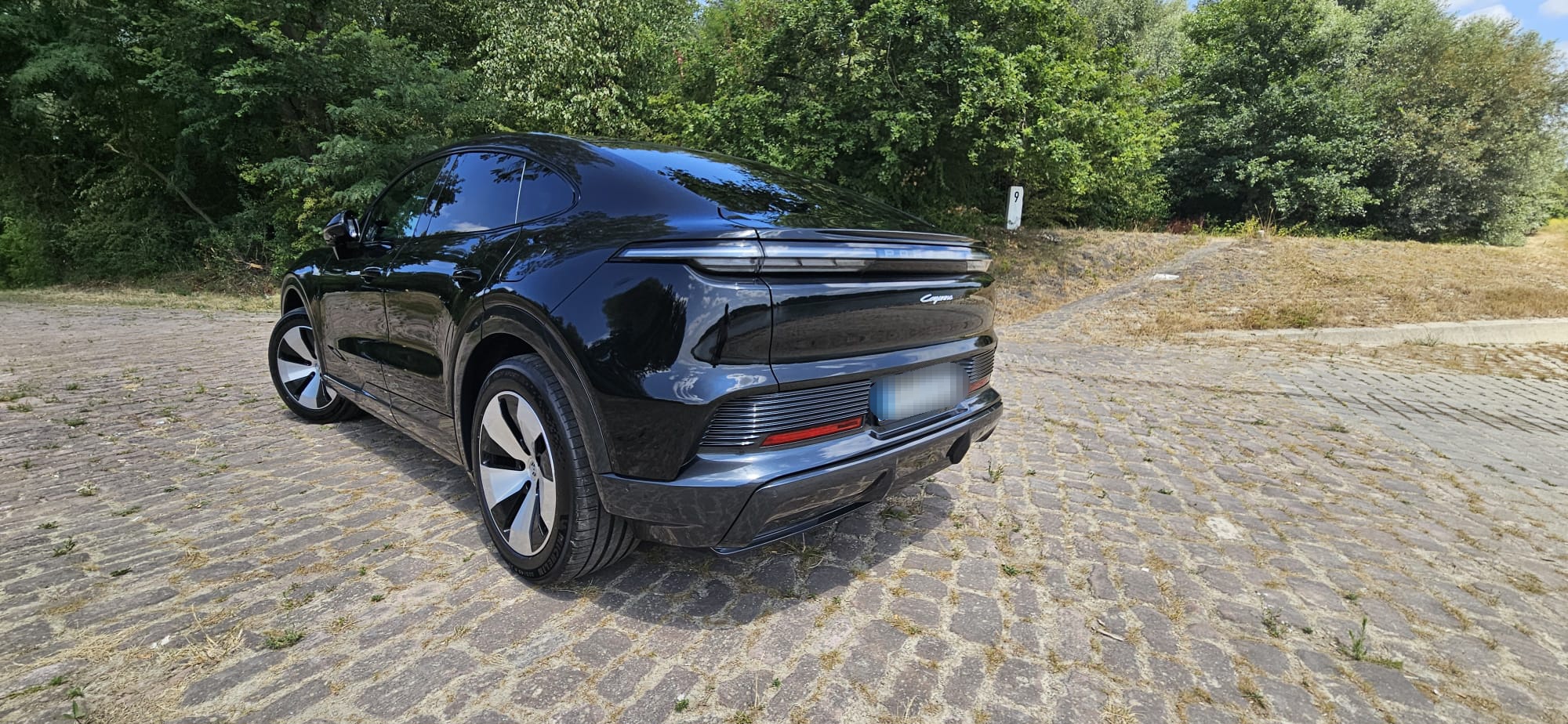 Porsche Cayenne Electric, Porsche Cayenne mieten, Porsche Electric mieten, Langzeit mieten, Sportwagen mieten, Luxusfahrzeug mieten, – 5