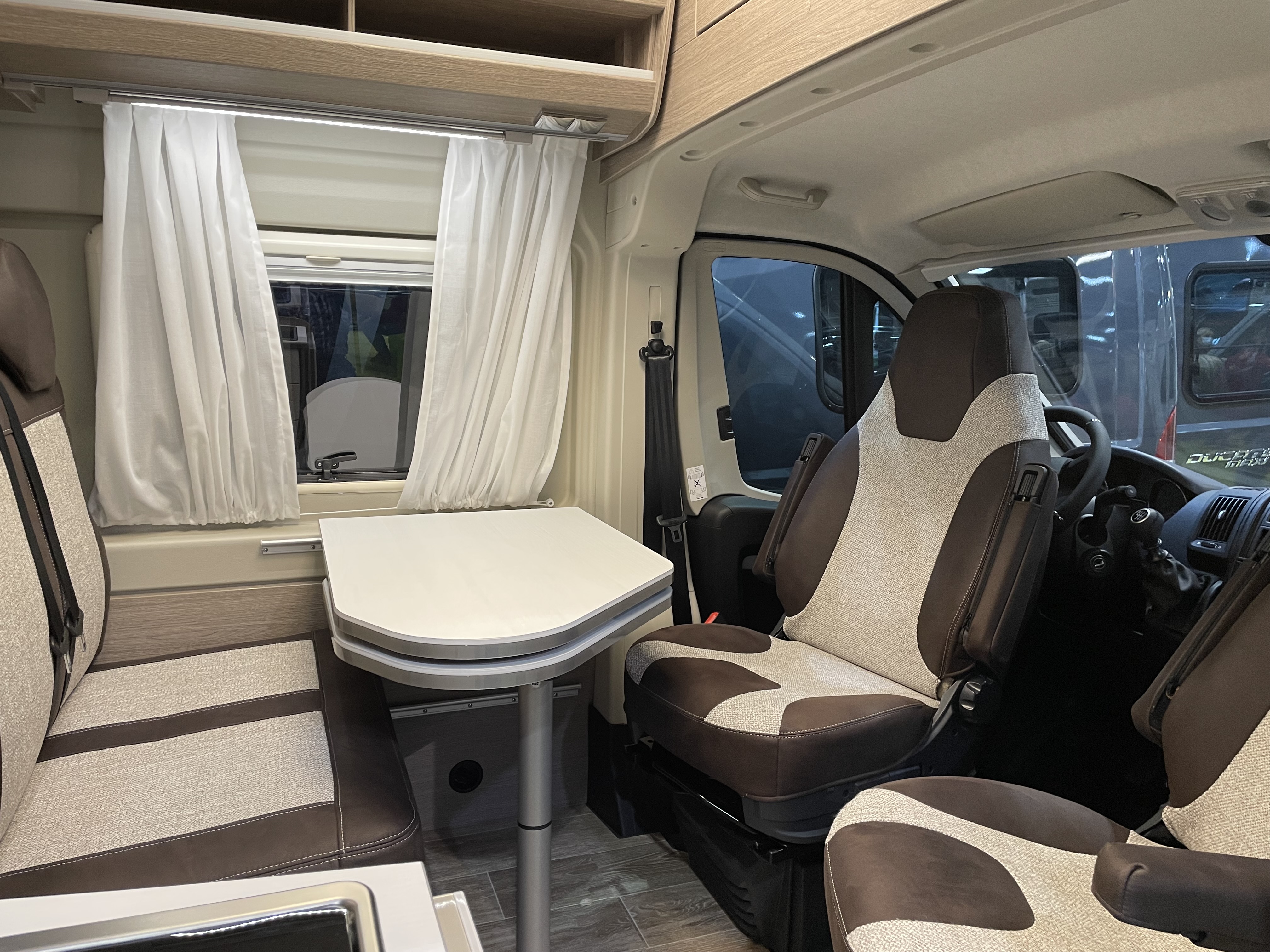 Pössl Roadcruiser XL Kastenwagen -hoch und lang-  mit ACC, Kamera, 180 PS/Automatik, 208 cm Betten – 4
