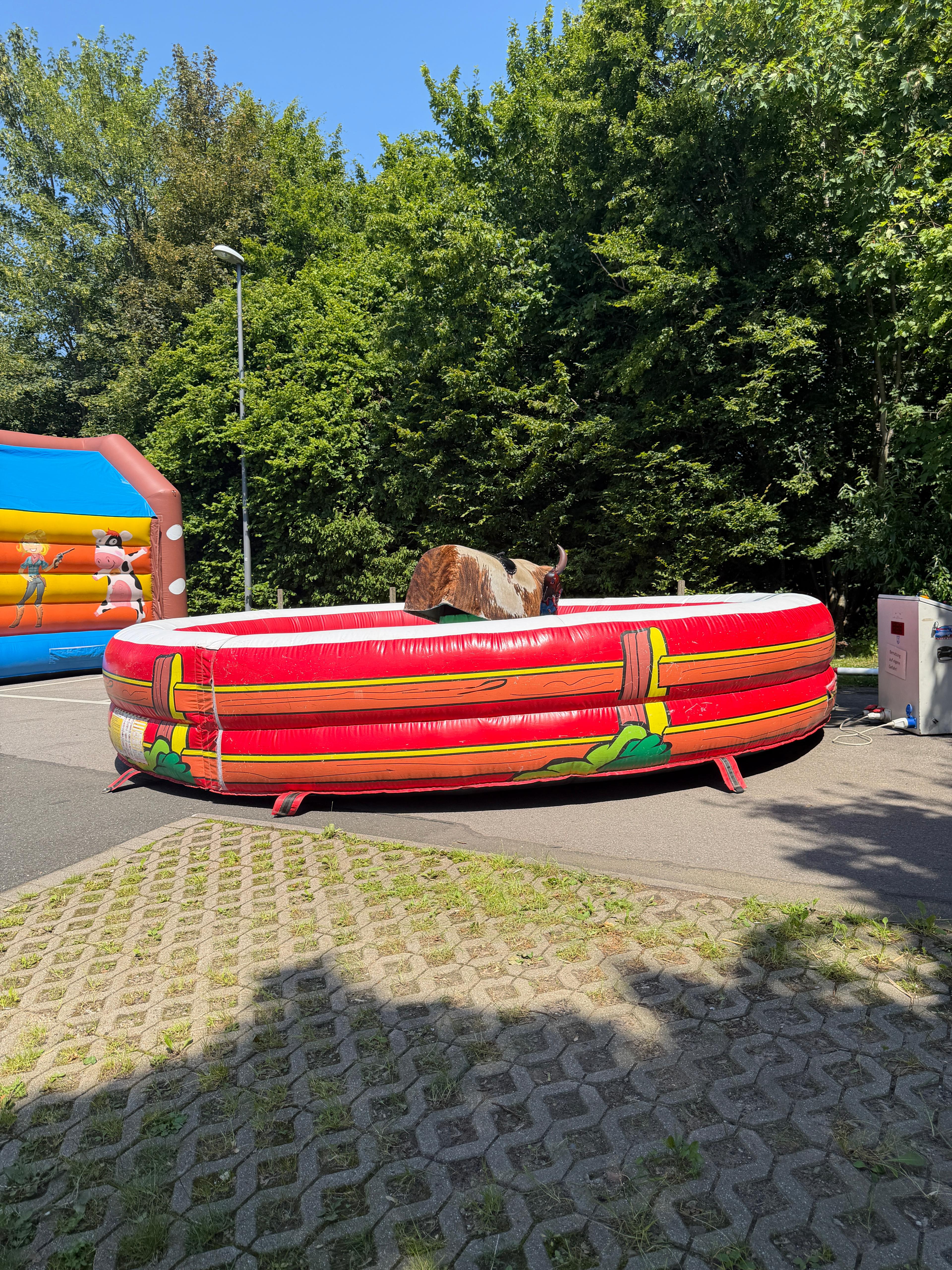Rodeo BULLRIDING Anlage inkl. Techniker und Auf- und Abbau – 5